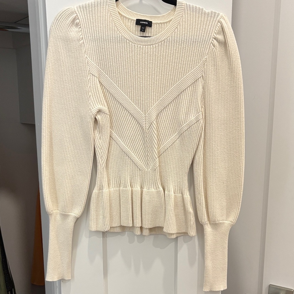 Express Ivory Chevron Knit Sweater